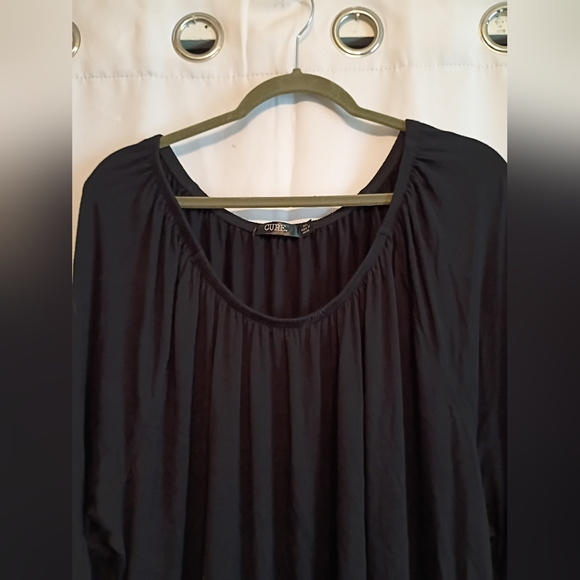 Cute Brand Chic Black Tunic with Red Floral Embroidery Size 3xl. - Picture 5 of 7